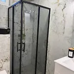 Kambani 1 Apartamento
