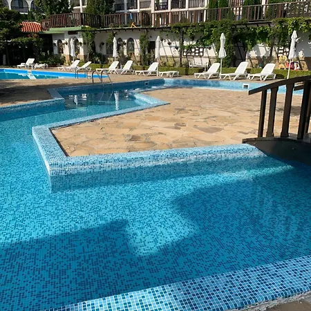 Apartman Kambani 1 *